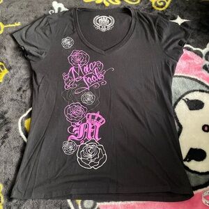 Mac tools v neck top